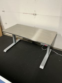Stainless Steel Height-Adjustable Work Rite Table