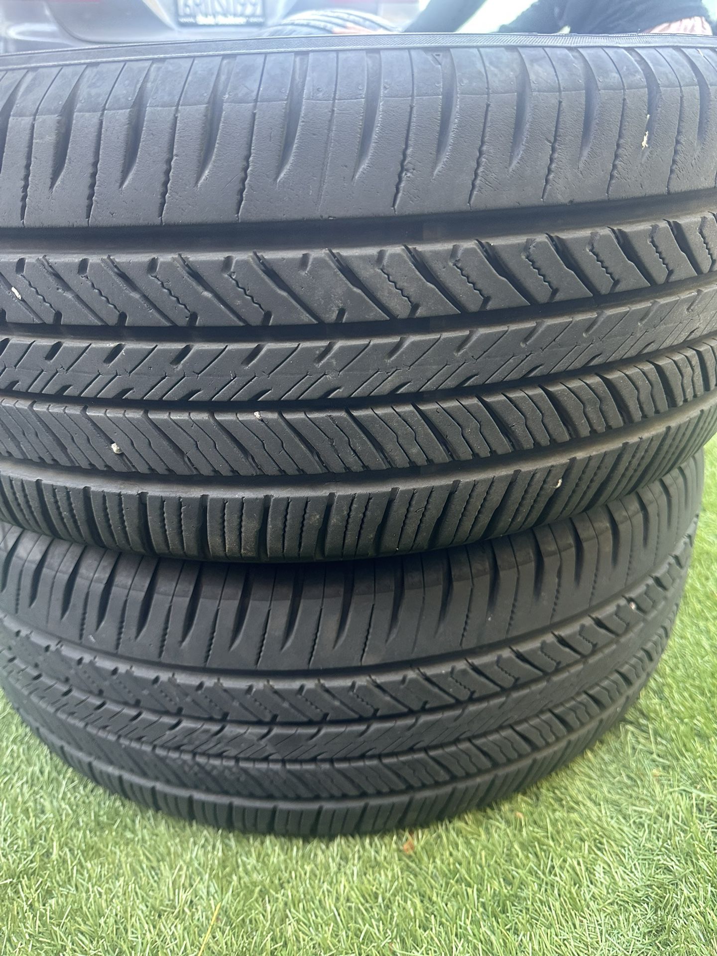 2 Used Tire 235 55 17