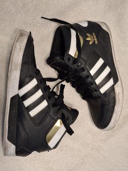 Old But Still Wearable Adidas Women's 5 1/2