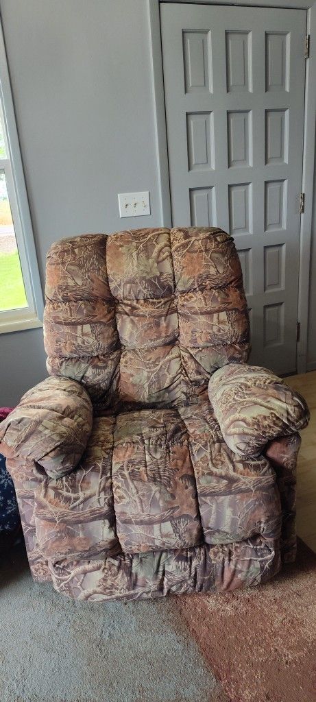 Camouflage Recliner
