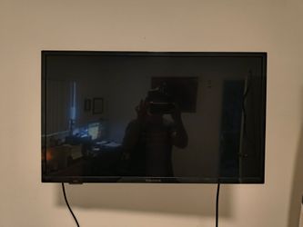 32" Insignia Amazon Smart TV