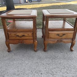2 Wood Nightstands 