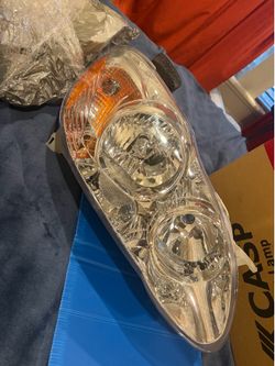NEW OPEN BOX HEADLIGHT