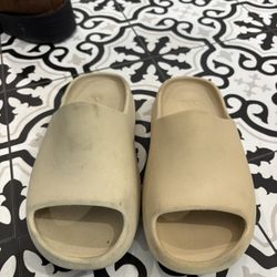 Yeezy Slides Kids