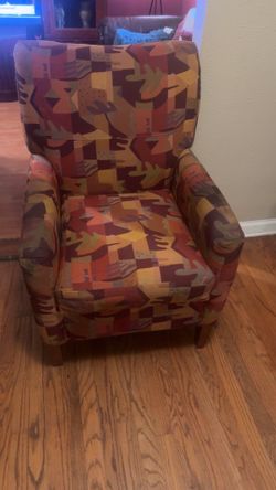 Accent Chairs