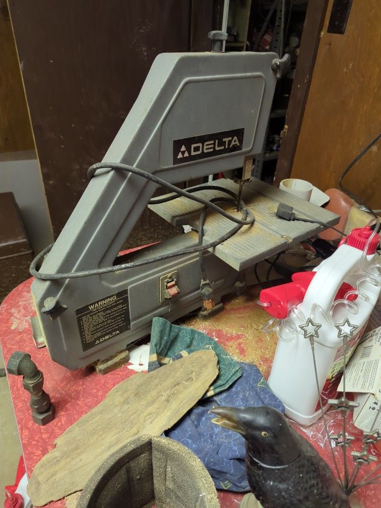 Delta Saw