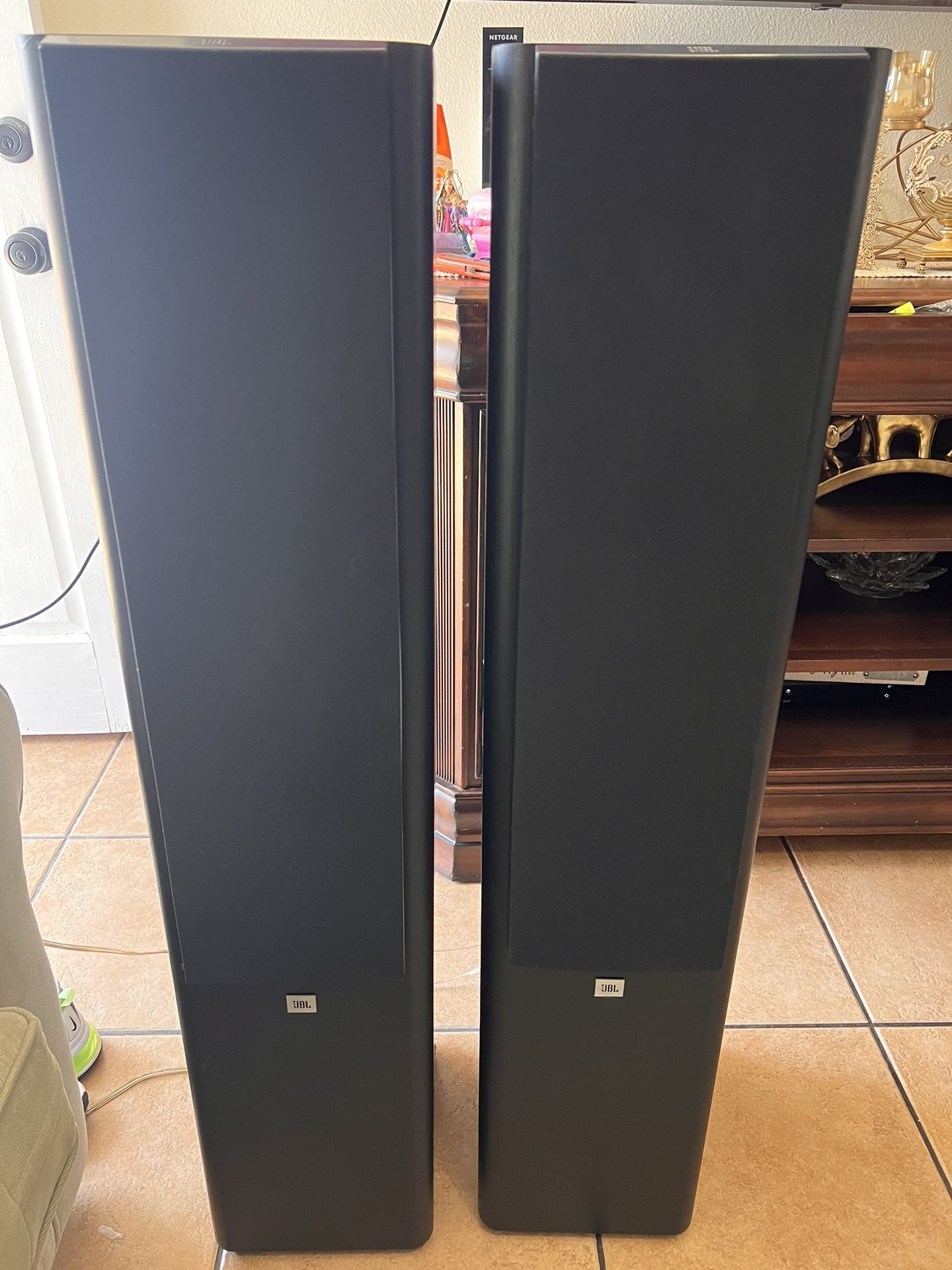 JBL Studio 280 Tower Speakers, Not Sono, Yamaha, Bose, Energy, Klipsch, Bowers & Wilkins