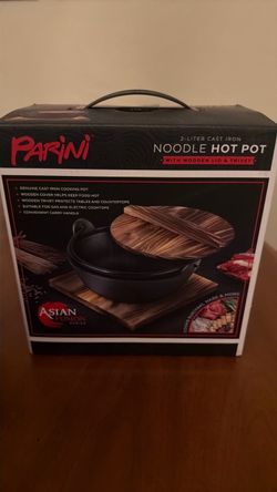 Free ramen noodles hot pot