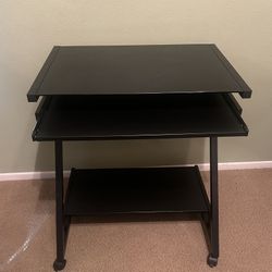 Black Desk