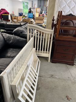 Baby crib