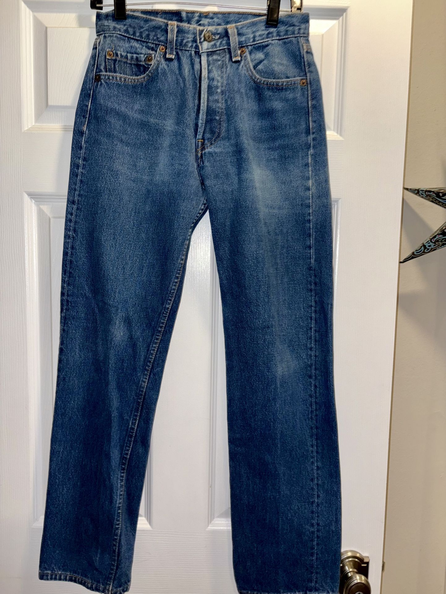 Levi 501 Women’s Jeans