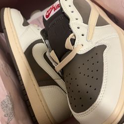 Jordan 1 Low OG x Travis Scott Reverse Mocha 6.5 Men’s 