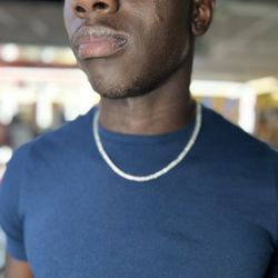 14K GP Tennis Chain and bracelet available in Gold and Silver finish. 3mm 4mm or 6mm with different lenghts available today. DM me for more questions