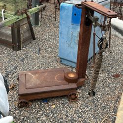 Antique Feed Scale 
