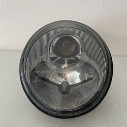 1995-98 Porsche 911 (993) Xenon Headlight Assembly BOSCH Right (contact info removed)5201