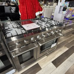 🔥 Professional Stainless Steel Double-Oven Range 🔥