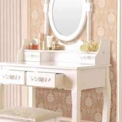 New White Vanity Desk For Sale!!!