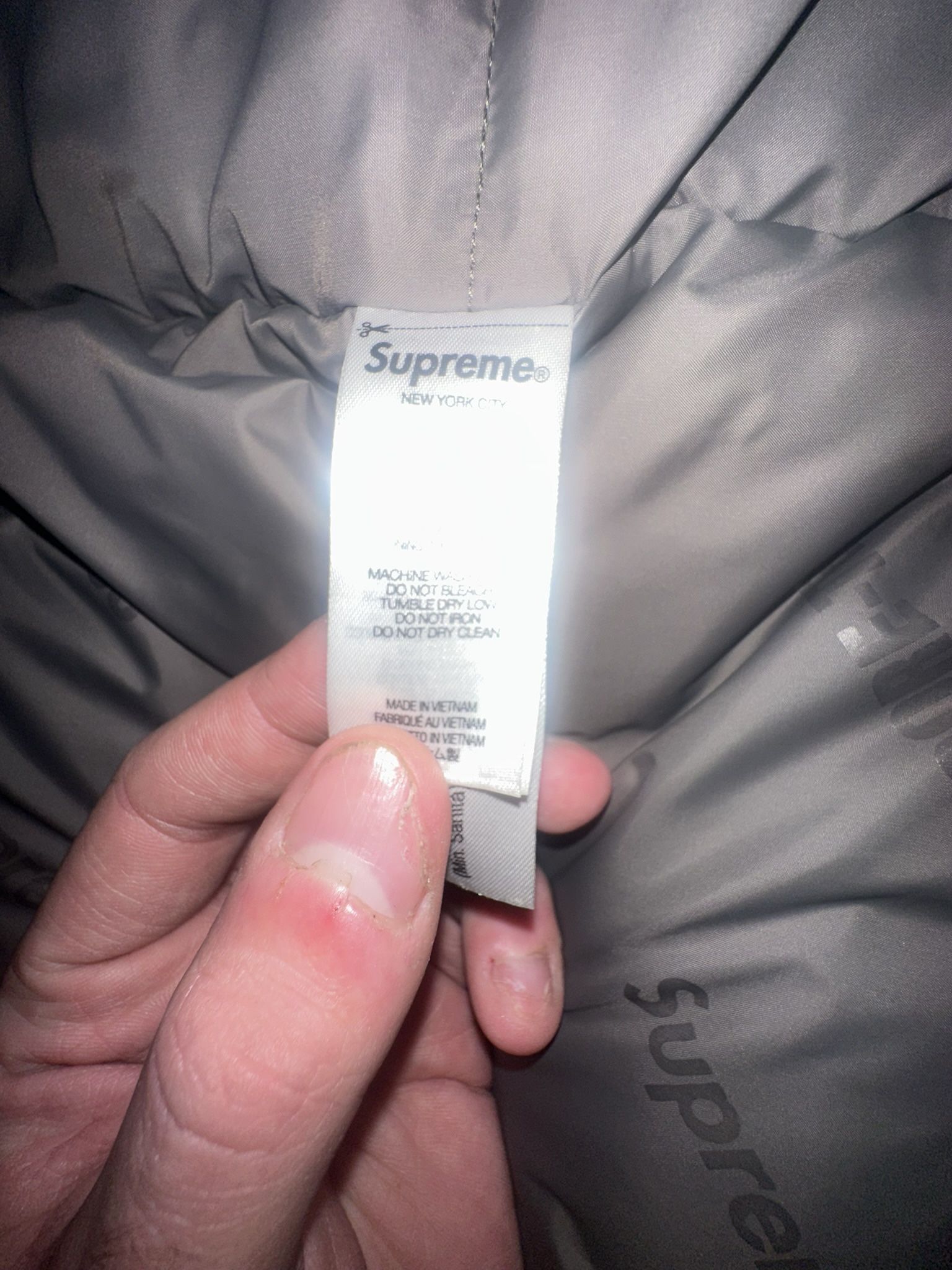 Supreme X Gortex 700 Fill Down Jacket Size L