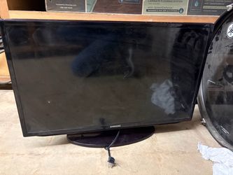 Samsung Flat Screen TV 32inch