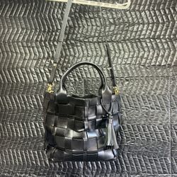 Michael Kors Vivian Leather Tote black with gold trim purse