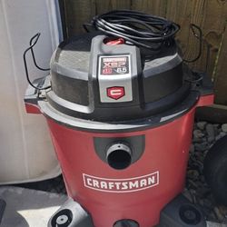 Dry/Wet Vac 16 gallons 6.5 HP **Craftsman**