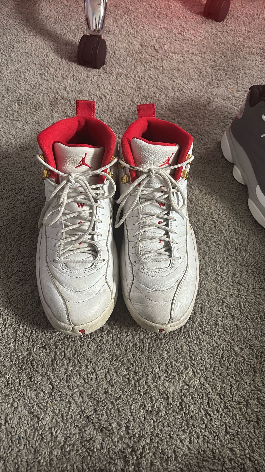 Size 9 Jordan 12 Retros