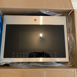 GE 24 in. 1.4 cu. ft. Over-The-Range Microwave Oven in Stainless Steel with Sensor Cooking (NEW)