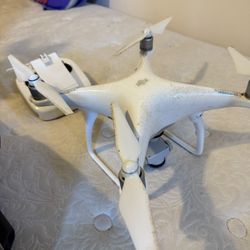 DJI Phantom 4 + Pelican Storm Case