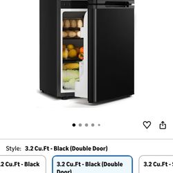 Mini Fridge W Freezer