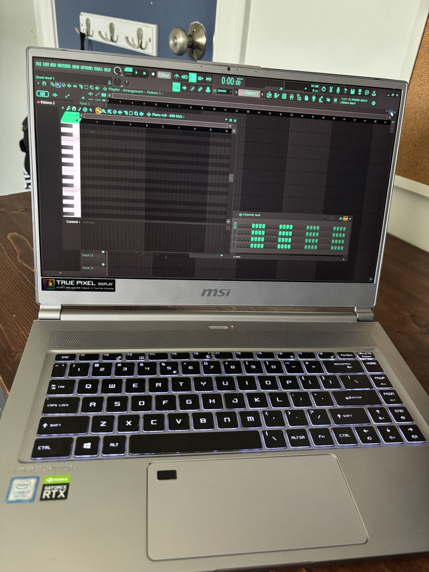 MSI PRESTIGE gaming laptop