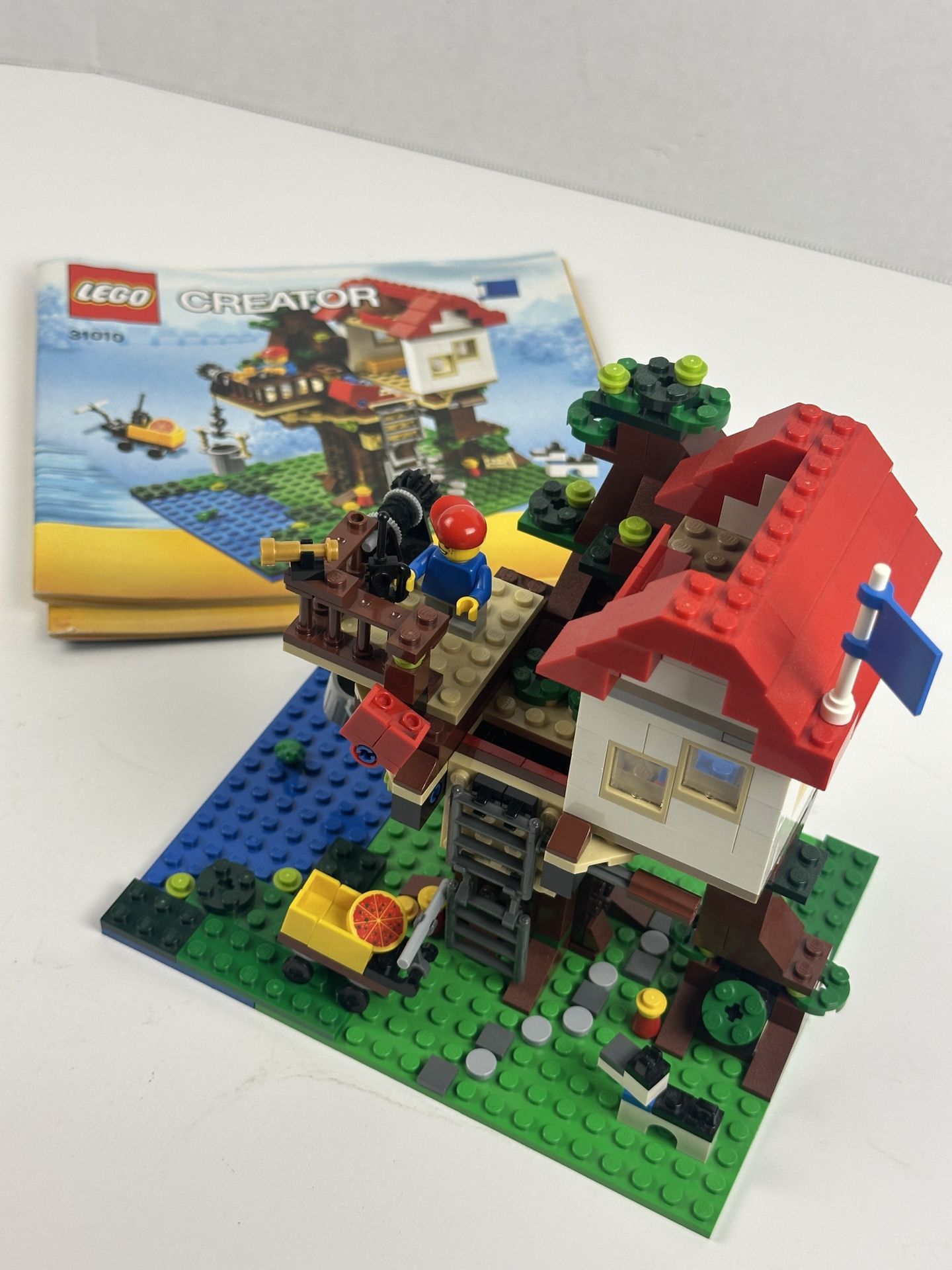 LEGO Creator Treehouse