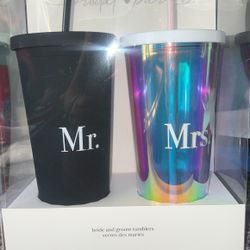 Bride and groom tumblers 