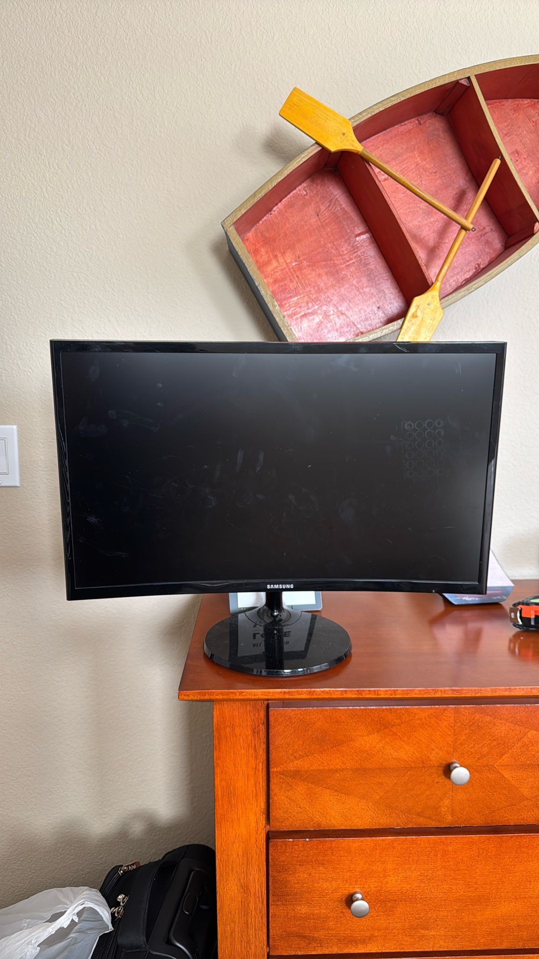 24” Computer Monitor