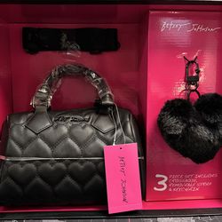 Betsey Johnson Purse Set - black