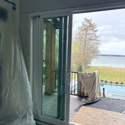 Must Sell - Giant Slider 