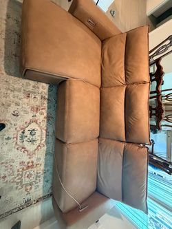 Modern Brown Sectional Sofa with Chaise – Good Condition