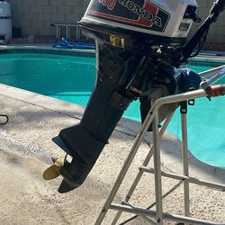 Honda long shaft outboard motor