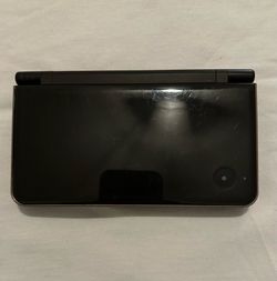 Nintendo DSi XL