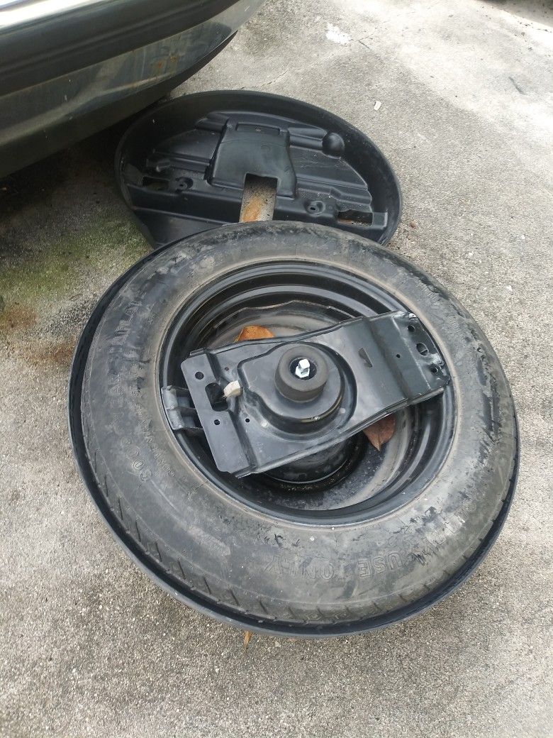 Dodge Caravan Spare Tire With Assemble And Cover for Sale in Biscayne