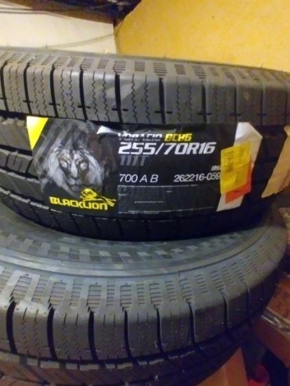 Two Brand New 255 70 R16 Tires Black Lion