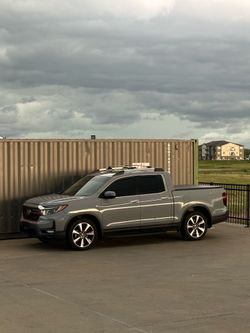 2023 Honda Ridgeline RTL-E  pick up truck