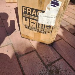 2004 To 2004 GSXR600 FAIRINGS BRAND NEW IN THE BOX