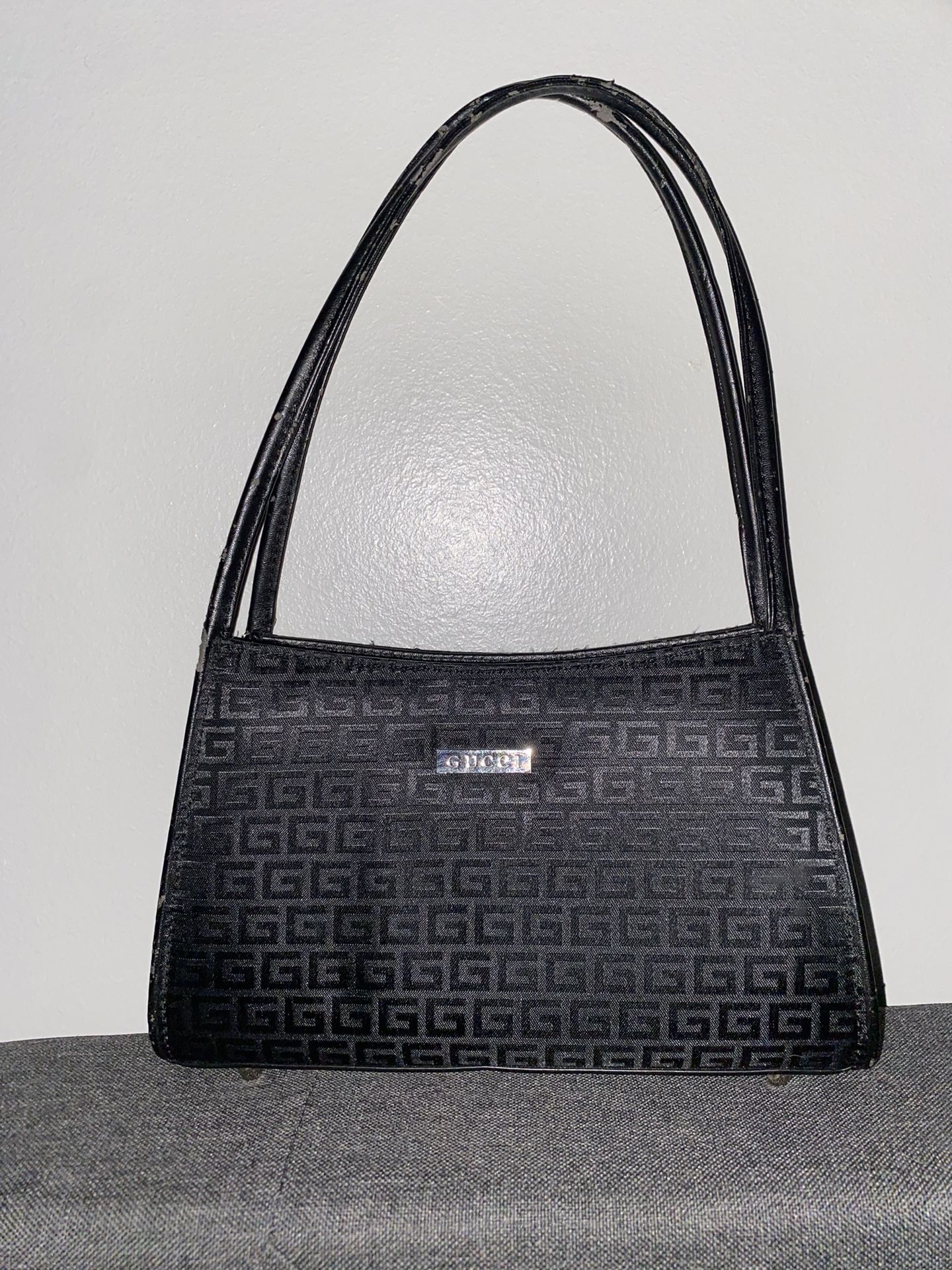 Black GUCCI Shoulder Bag