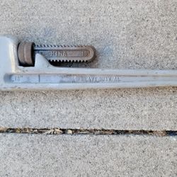 Generic Pipe Wrench