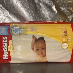 Huggies little snugglers 35 count size 1