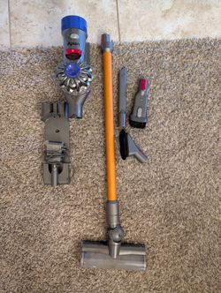 Dyson V8 Absolute