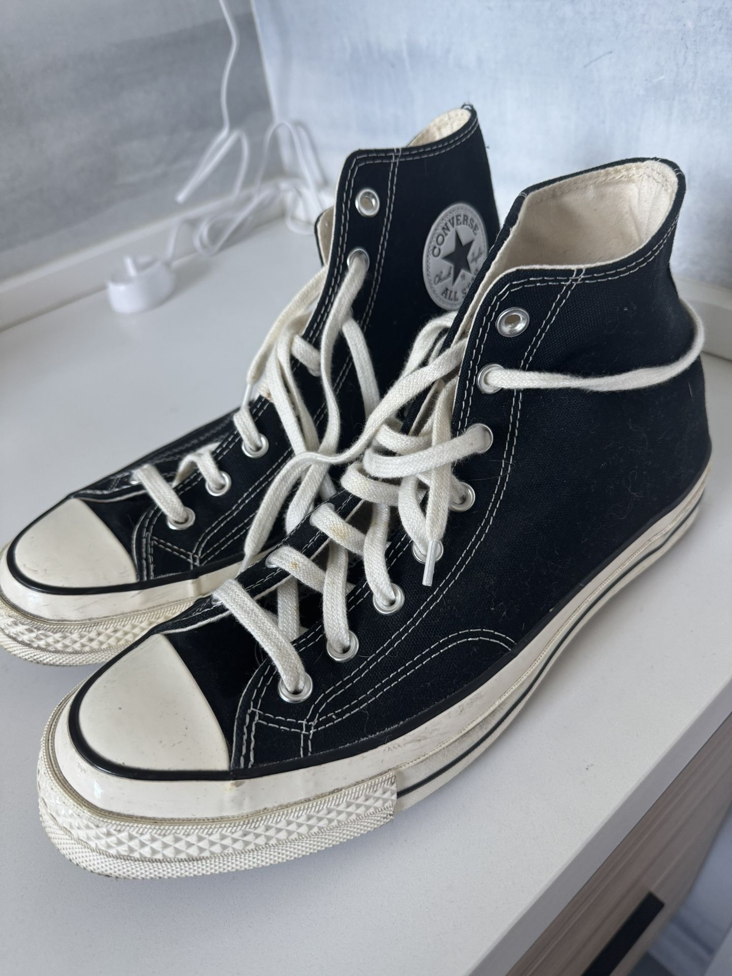 Converse Size 10