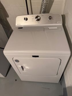 2025 Maytag Electric Dryer MED4500MW0 – Like New, Energy Star - Edison, NJ