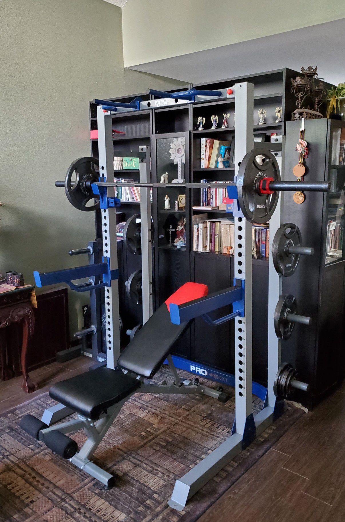 EXERCISE FITNESS EQUIPMENT OLYMPIC WEIGHT GYM SET-UP