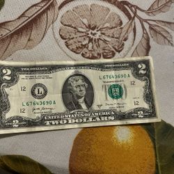2 Dollars 